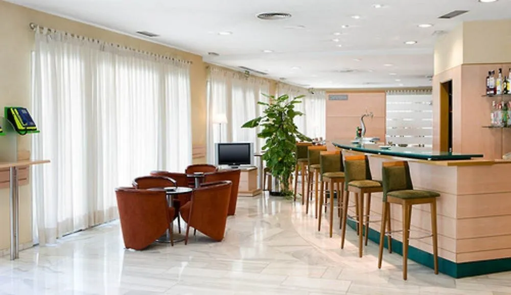 Nh Barajas Airport Hotel Madrid